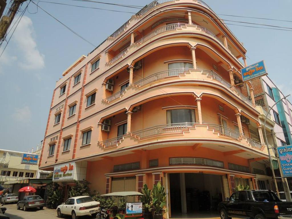 เซี่ยงไฮ้ เกสท์เฮาส์ Hotel พระตะบอง ภายนอก รูปภาพ